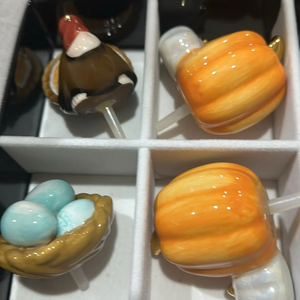 Nora Fleming 8 minis - Picture 2 of 4